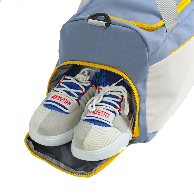 modern gym duffle bag for team sport yoga fitness waterproof with pu coating zipper & hasp closure 复制 modern gym duffle bag for team sport yoga fitness waterproof with pu coating zipper & hasp closure 复制
